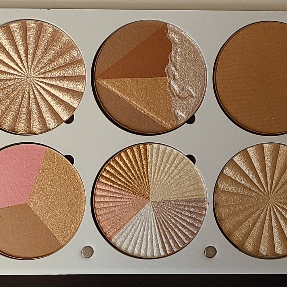 Ofra Pro: Highlight & Bronzer Palette